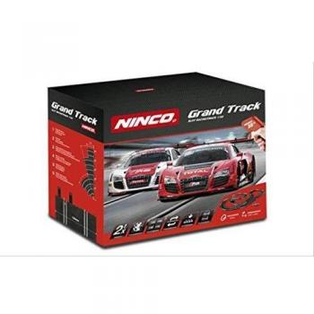 Ninco Circuito Grand Track con coches Audi R8 GT3