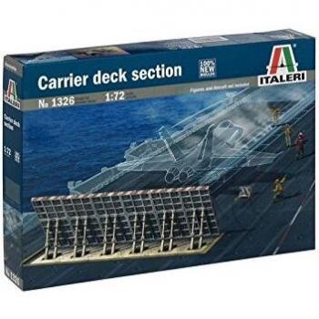 Modello di sezione del ponte di volo portaerei Italeri 1/72