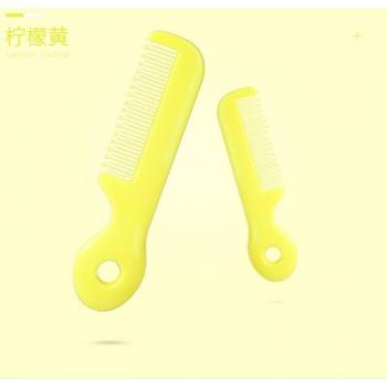 Jeu de brosses et peignes pour bébé