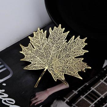 Hollow Metal Maple Leaf Book Marker