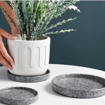 Plato de Cemento para Macetas Rondas 2 Unidades 11.5x11.5x1.5cm/15x15x1.8cm