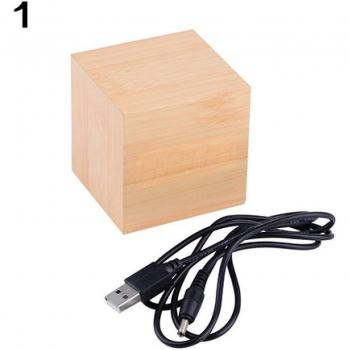 Cube réveil en bois moderne avec fonction calendrier et thermomètre