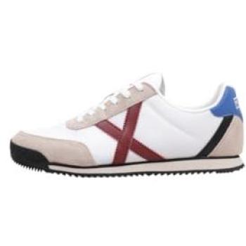 Baskets basses Munich 8033007