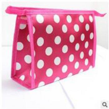 Trousse de toilette cœur léopard