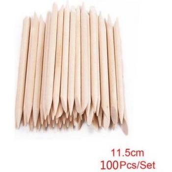 Poussoirs de cuticule en bois