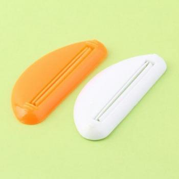 Toothpaste Clip