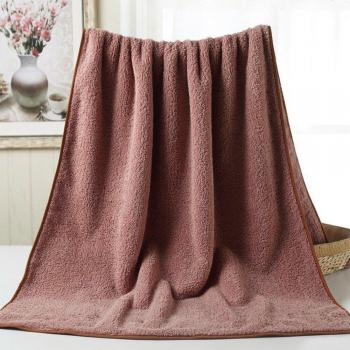 Elegantes Badetuch aus ägyptischer Baumwolle