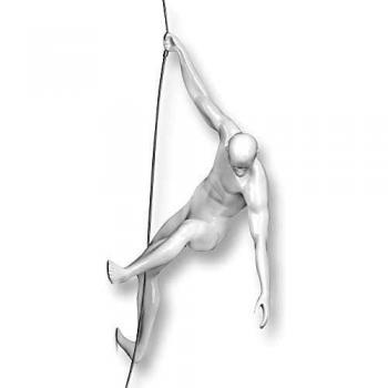 Sculpture Figurative Moderne Grimpeur 2 – Résine Laquée Blanche, Suspendue au Mur, 31 cm