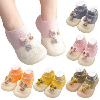 Zapatos de paso para primeros pasos