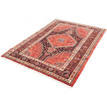 Rotfarbener Nomadic Teppich 160 x 115 cm