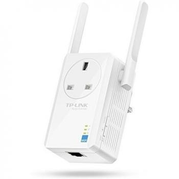 TP-Link TL-WA860RE with Extra Power Outlet