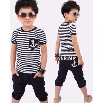 Set de Pantalones y Top Rayado