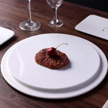 Bandeja versátil para banquetes y postres