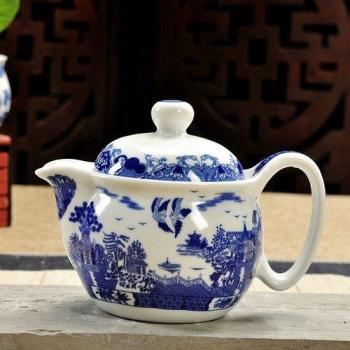 Kung Fu Tea Ceramic Teapot Jingdezhen Blue and White Design MJ82204