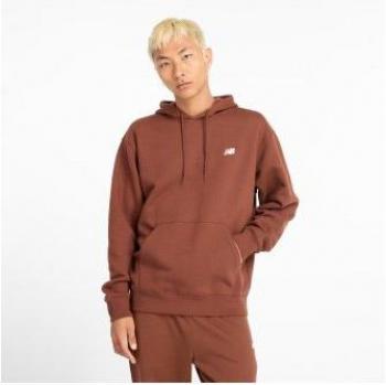 Outfit Deportivo New Balance Fleece Marrón