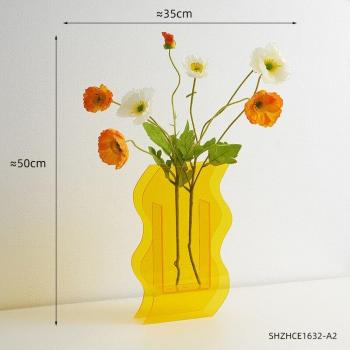 Vase nordique en acrylique transparent