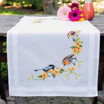 Vervaco Kreuzstich‑Tischdecke 40,6 × 101,6 cm – DIY Set mit vorgezeichnetem Vogel-Design