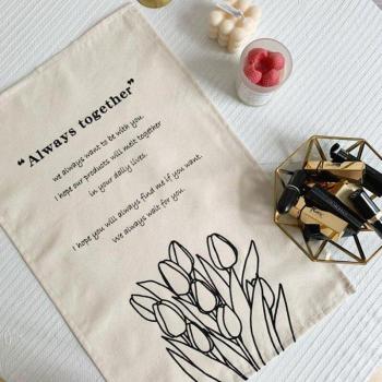 Korean Hand‑Drawn Flower Wall Covering