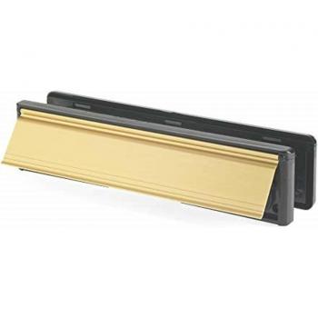 Yale Essentials Letterplate, 12 Inch, Gold/Black Finish