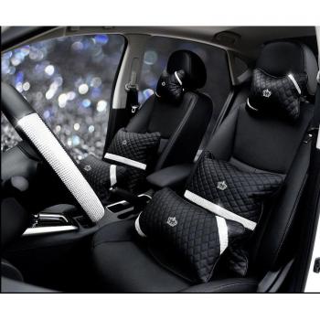 Coussin de soutien lombaire en cuir et strass
