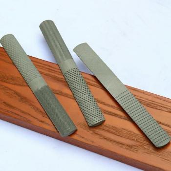 Râpe à bois en acier haute teneur en carbone M4YD