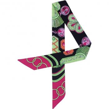 Foulard fin en soie avec motif