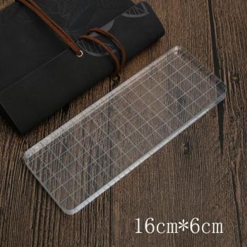 Tampon Transparent en Acrylique – Décor Crystalline