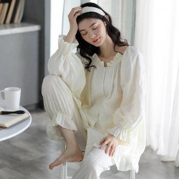 Pijamas Ligeros de Seda para Mujer