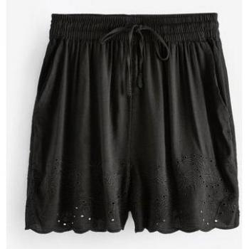 Koordinierte Shorts mit Stickereien