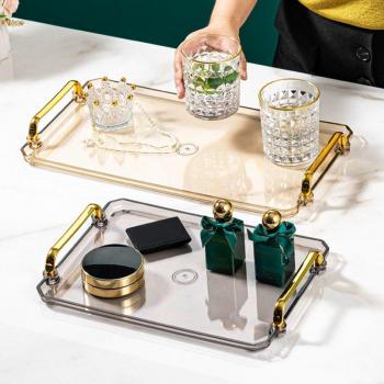 Palette de rangement élégante pour tasses et accessoires