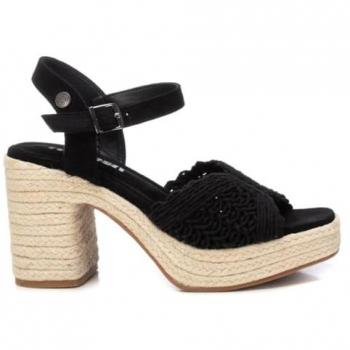 Sandalia Chic Black Refresh 172733 – Tacón y Hebilla