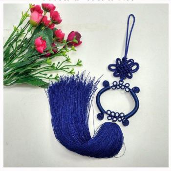 Gland artisanal pour rideaux et vêtements