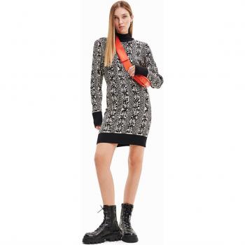 Desigual Strickkleid 23WWVF01 Schwarz Slim Fit