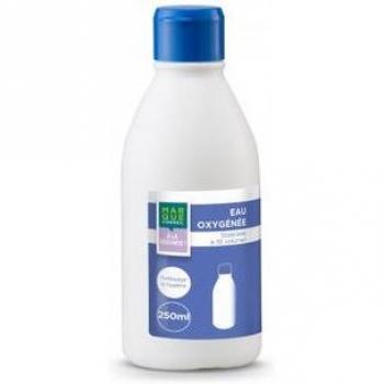 Eau oxygénée stabilisée à 10 volumes