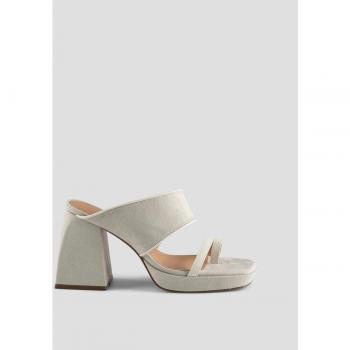 Sandalias de tacón abiertas con tacón cuadrado para mujer en color gris (modelo 99620) de la marca Mim