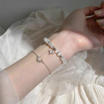 Brazalete Fino Chica Adolescente Lunar