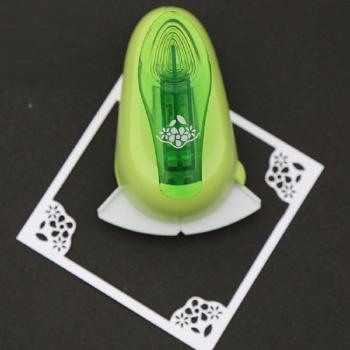 Right-Angle Corner Punch for Scrapbooking