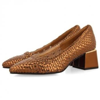 Gioseppo Nitra Bronze Platform Heels – Size 7, Women