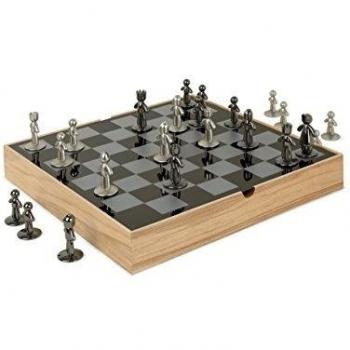 Umbra Buddy Chess Set
