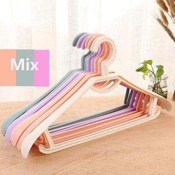 10pcs Adult Coat Hangers