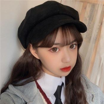 Gorro femenino de ante suave