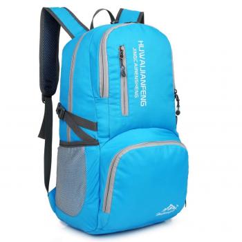 Crenze Travel Daypack for Camping