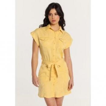 Tencel Lois Jeans: Vestido Abotonado Corto, Cinturón Amarillo, Manga Corta