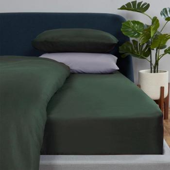 Brentfords Plain Dyed Fitted Sheet