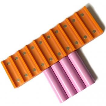 Abrazadera de soldadura de punto para baterías 18650