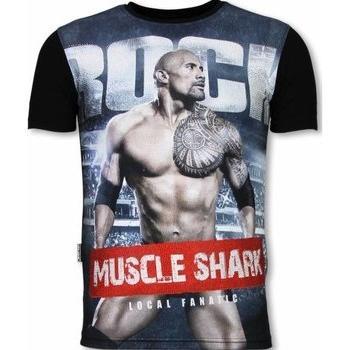 Rock & Muscle Shark: Local Fanatic T-shirt med rhinstone