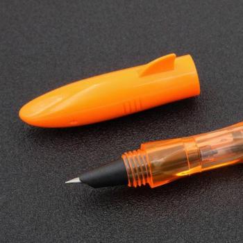 Jinhao Shark Plástica: Nib y Estilo