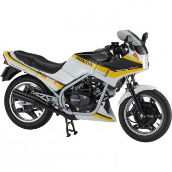 MC08 Honda VT250F 1985 1/12 Plastic Model – Hasegawa