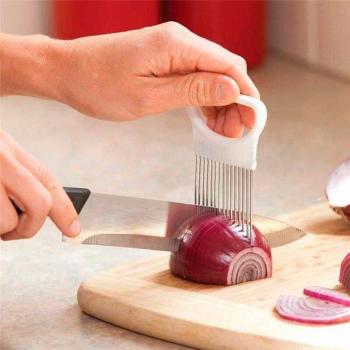 Plastic Tomato Cutter
