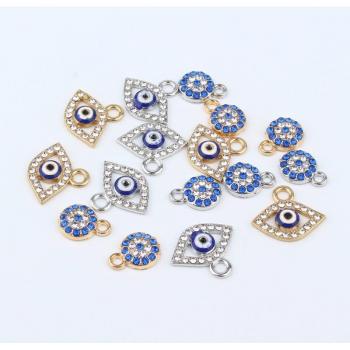 Strass Bad Luck Eye Collection – Médaillon & Bijoux 5‑pièces